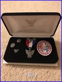 2010 Boy Scouts of America Eagle Scout Complete Kit Medal Patch Pin