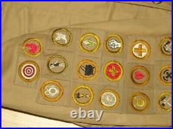 27 square merit badges on jacket star & life patches square felt 14 on sleve