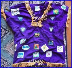 BOY SCOUTS SHIRT WITH PATCHES AUSTRALIAN & OVERSEAS 1960's