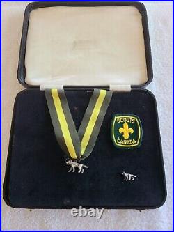 Boy Scouts of Canada Silver Wolf Medal Award with Lapel or Tie Pin & Patch