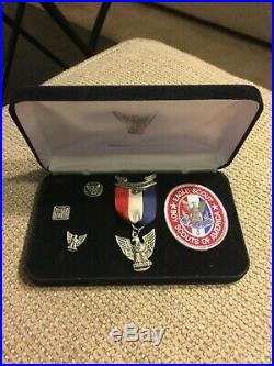 Rare Vintage Boy Scouts Of America Eagle Scout Presentation Kit Pins & Patch BSA