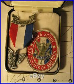 VINTAGE BSA Award Boy Scout Stange 5c Eagle Medal & Patch MINT CONDITION