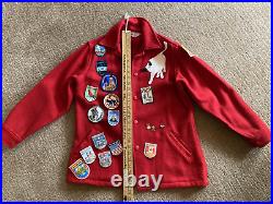 Vintage 1970's Official BOY SCOUTS OF AMERICAL RED WOOL JACKET Patches Pins 14