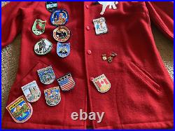 Vintage 1970's Official BOY SCOUTS OF AMERICAL RED WOOL JACKET Patches Pins 14