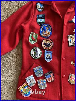 Vintage 1970's Official BOY SCOUTS OF AMERICAL RED WOOL JACKET Patches Pins 14